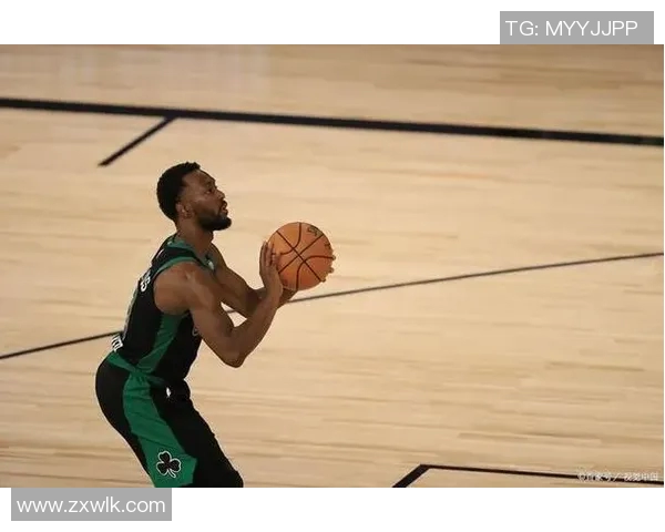 深圳网球队包夹战术解析与实战应用探讨