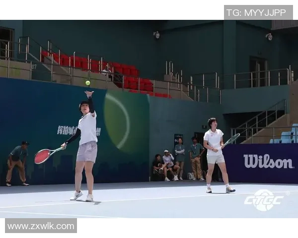 重庆网球队的成长之路:挑战赛背后的奋斗与荣耀 重庆网球队的成长之路:挑战赛背后的奋斗与荣耀