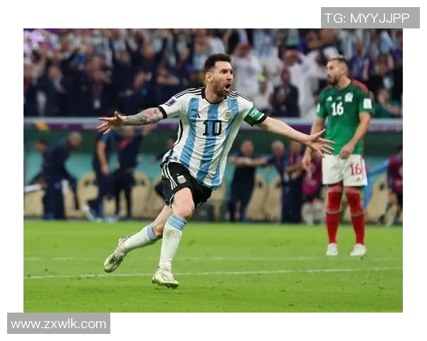 足球明星展现风采与魅力的精彩瞬间定格在镜头前的动人画面 足球明星展现风采与魅力的精彩瞬间定格在镜头前的动人画面